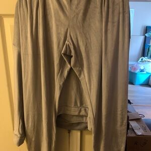 Steve Madden, Women’s fleece very soft, size large never worn. New